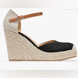 NIB*** FISACE Women’s Platform Wedge Closed Toe Shoes Espadrille /Size 9